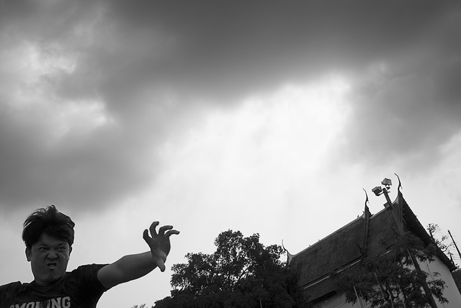 Tiger Men (Wai Kru Yak Sant)