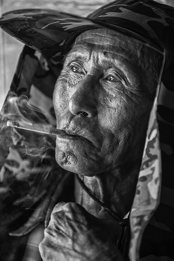 ASIAN SMOKERS