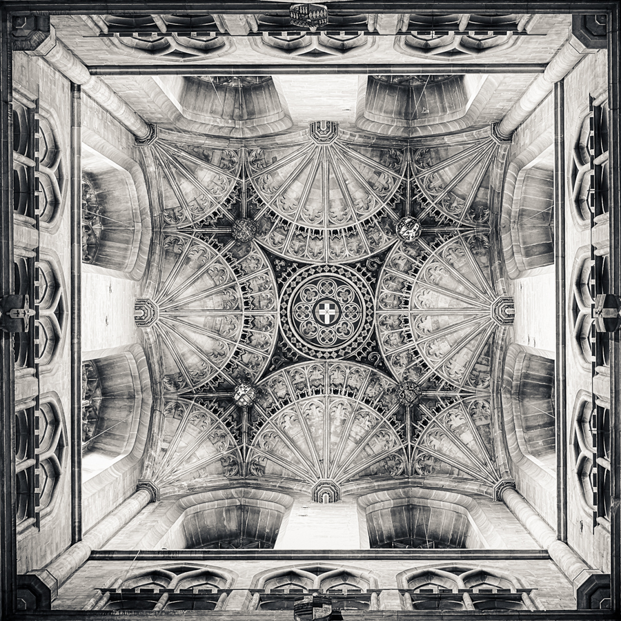 English Medieval Cathedrals