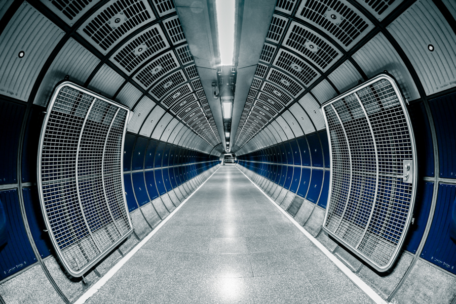 London Bridge Underground Station 