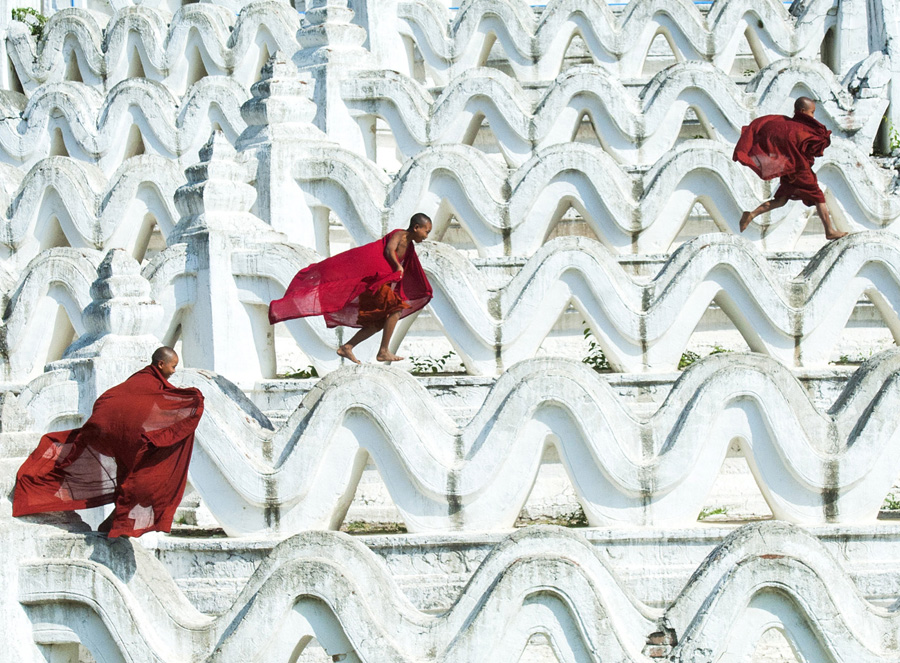 Life of the novic monks