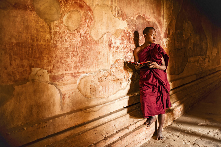 Life of the novic monks