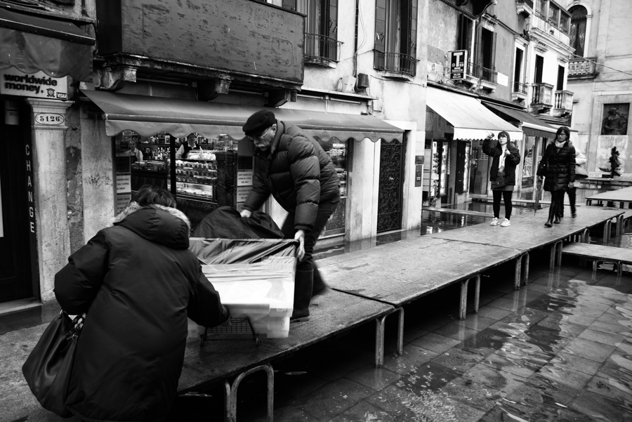 Acqua Alta - Work day