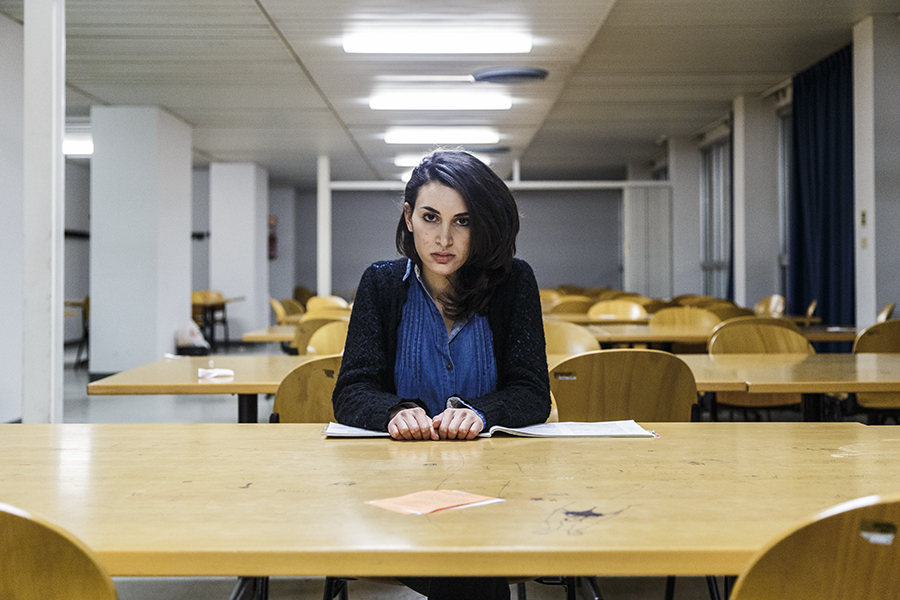 Ore contate: The portrait of a generation