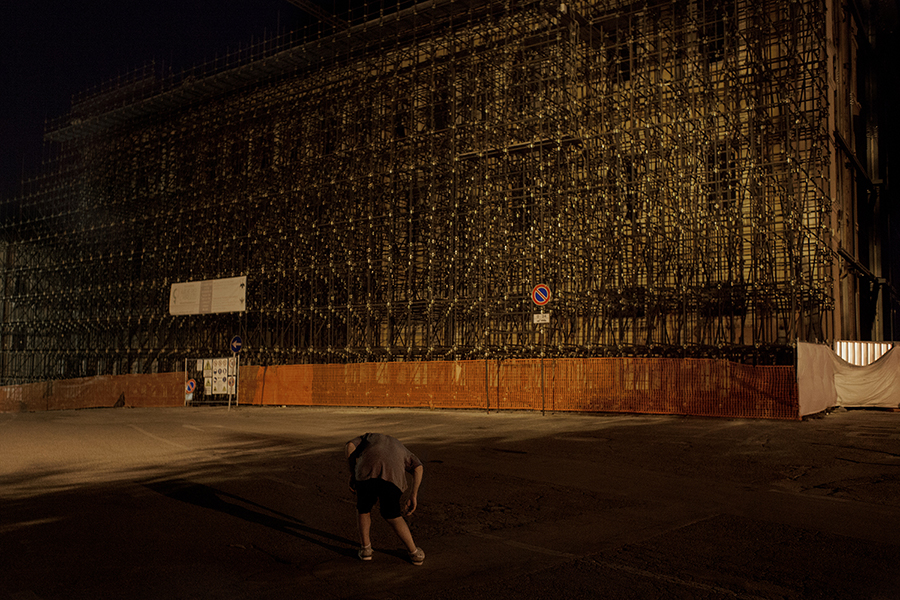 Metaphor of the absence -the hidden city-
