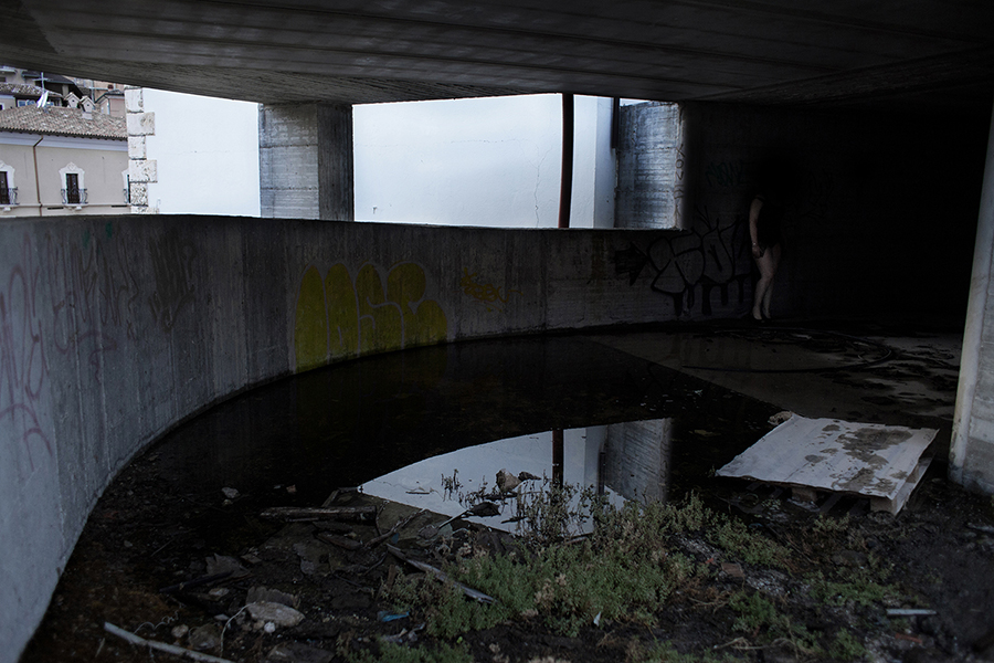 Metaphor of the absence -the hidden city-