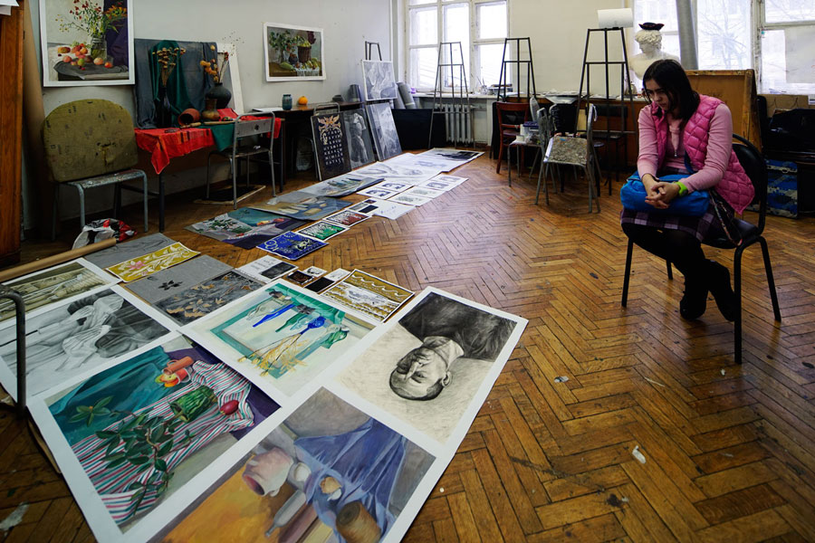 Showing works