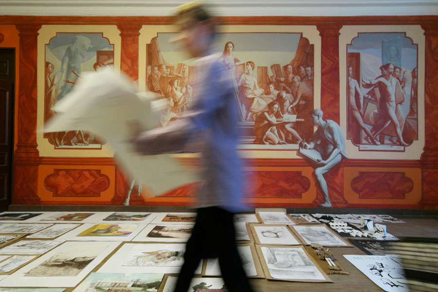 Showing works