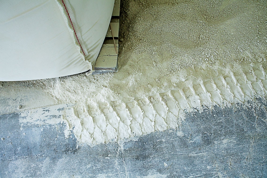 porcelain manufacture