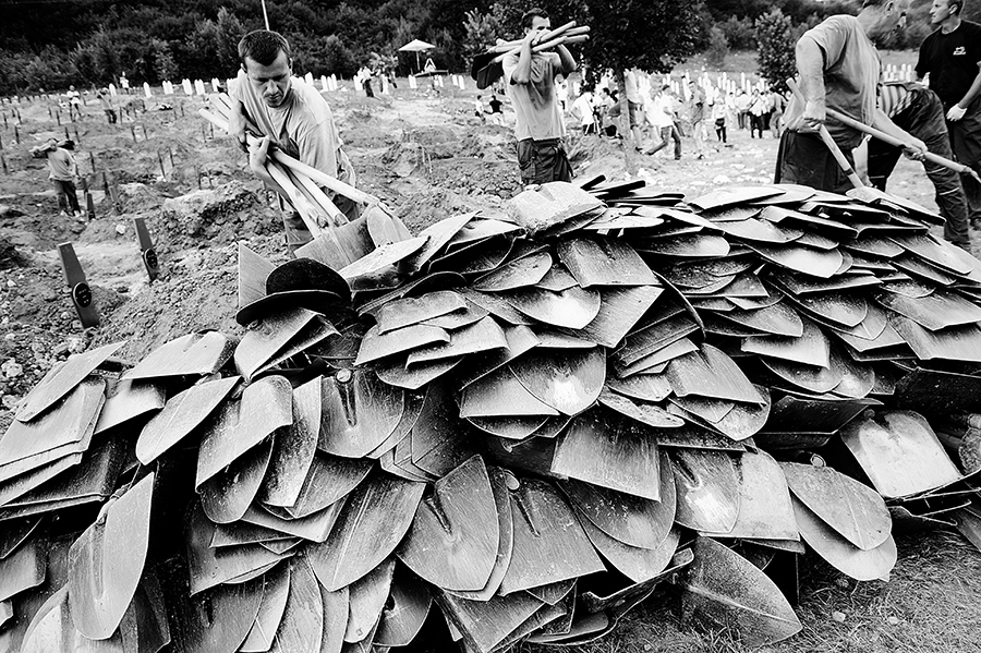 Srebrenica. Requiem for a dream