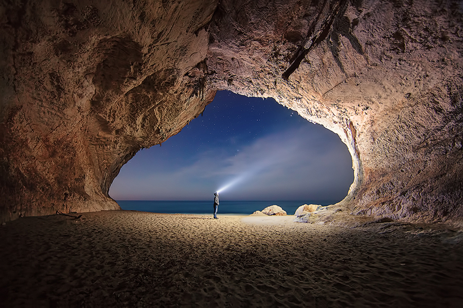 Stargate Cave adventures: contemplating stars