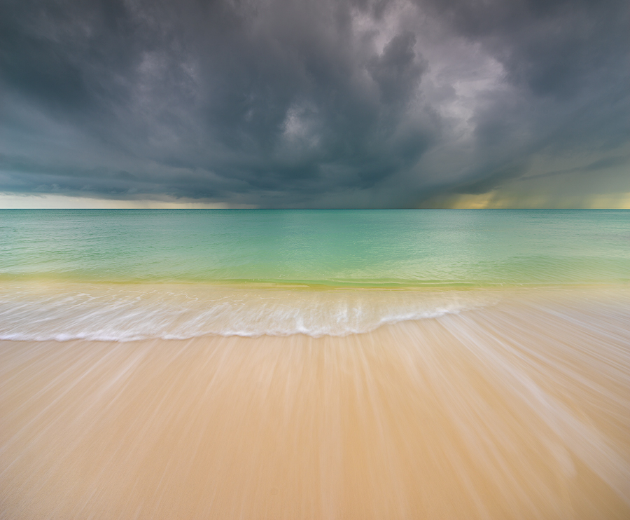 When the sky and sea are talking