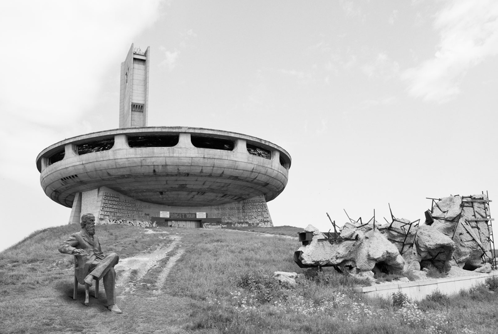 Sculpture and Space