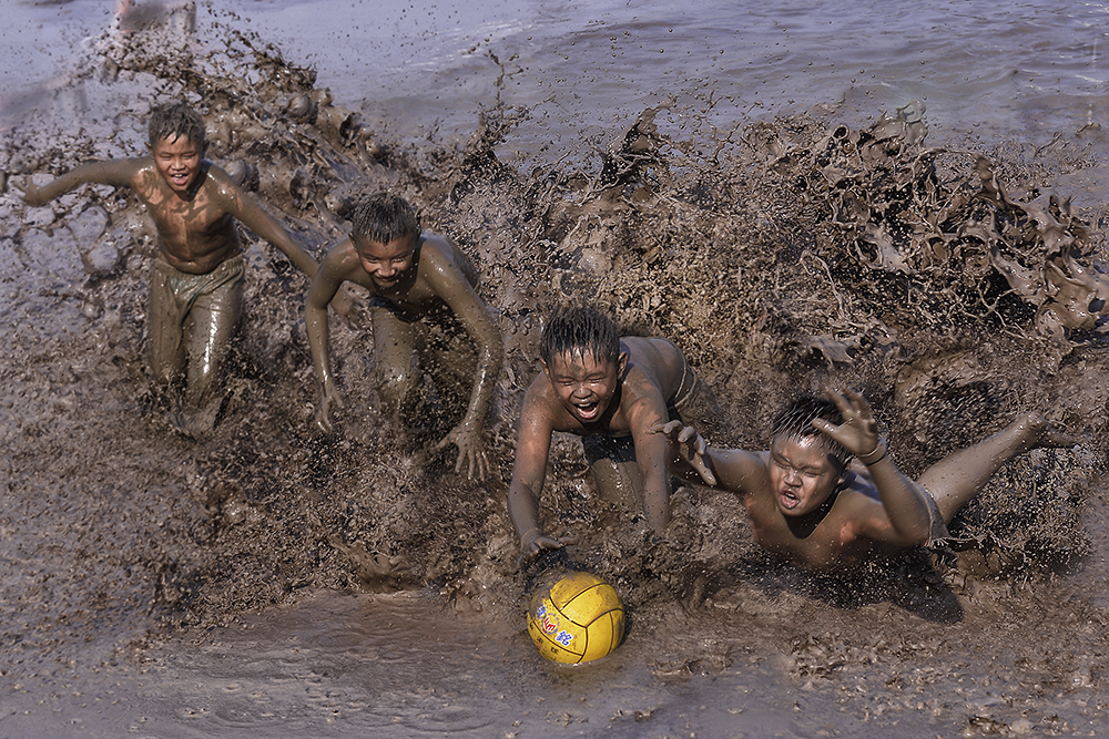 Who got the ball?