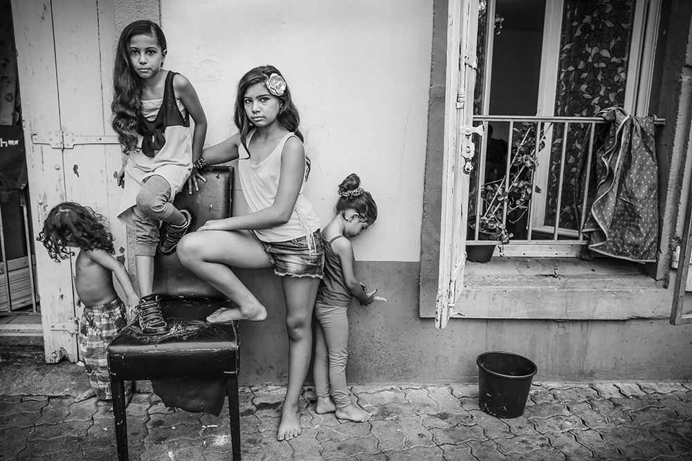 Gypsy Childhoods 