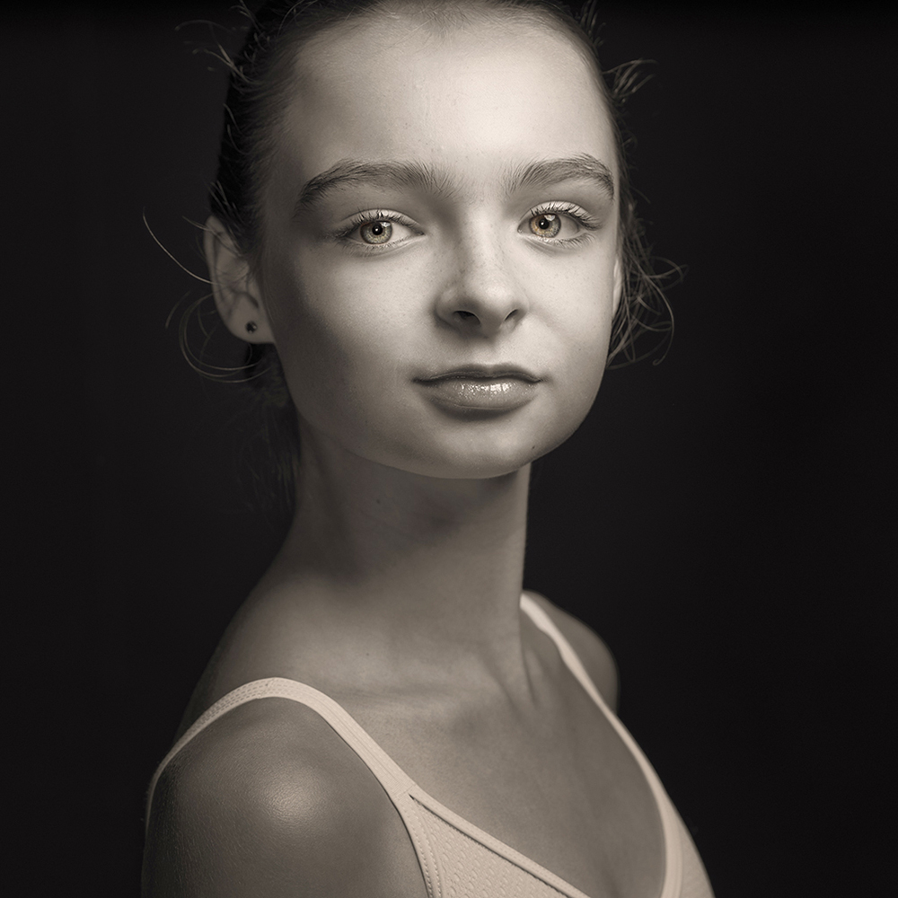 Cerise, young dancer
