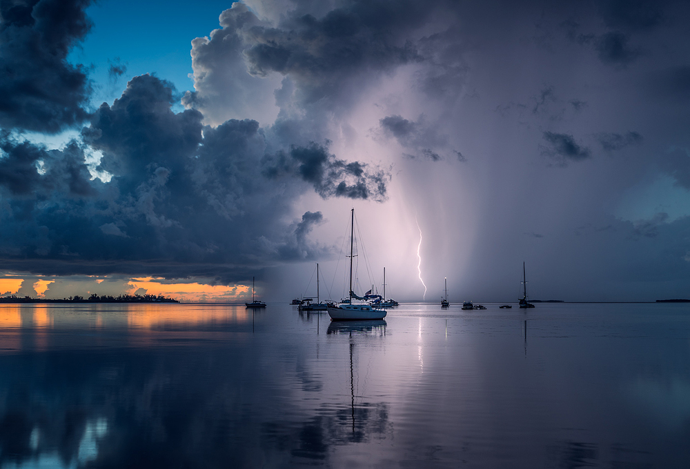 The lightning fall 