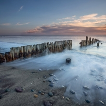 Waves of Mist