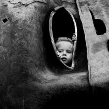 Street Peekaboo!