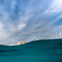 Between blue and green